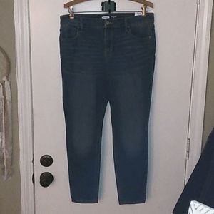 Old Navy super skinny ankle jeans
